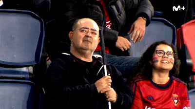 Vídeo del padre invidente y su hija viendo al Osasuna