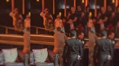 Caída de Piqué en la presentación de la Kings League Américas